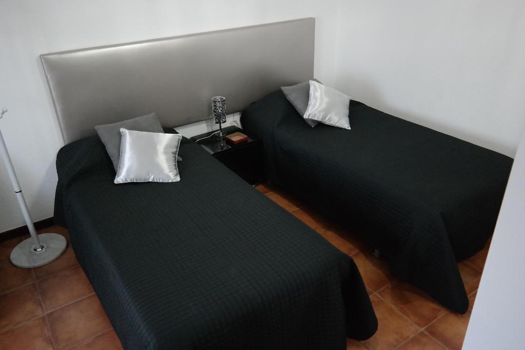 Apartamento Clube Nautico Apartment Виламура Стая снимка