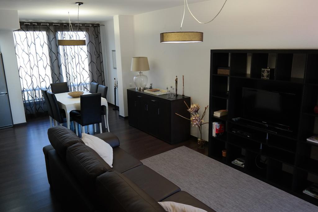 Apartamento Clube Nautico Apartment Виламура Стая снимка